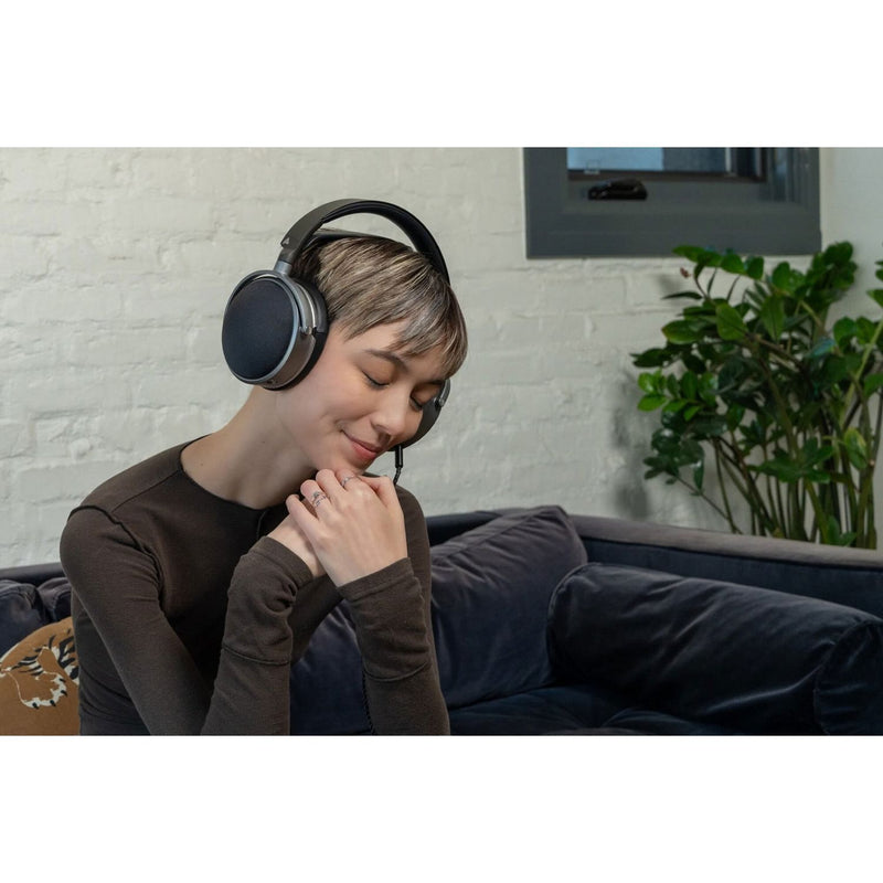 Audeze LCD-S20 closed-back on-ear headphones - British product