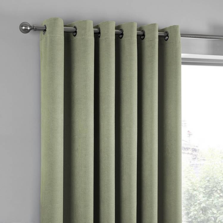Fusion Strata dim-out curtains in green 117x137cm (British brand)