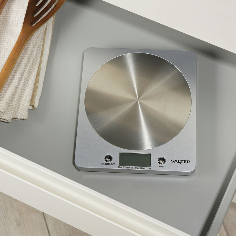 Salter electronic kitchen scale with silver steel platform - British product