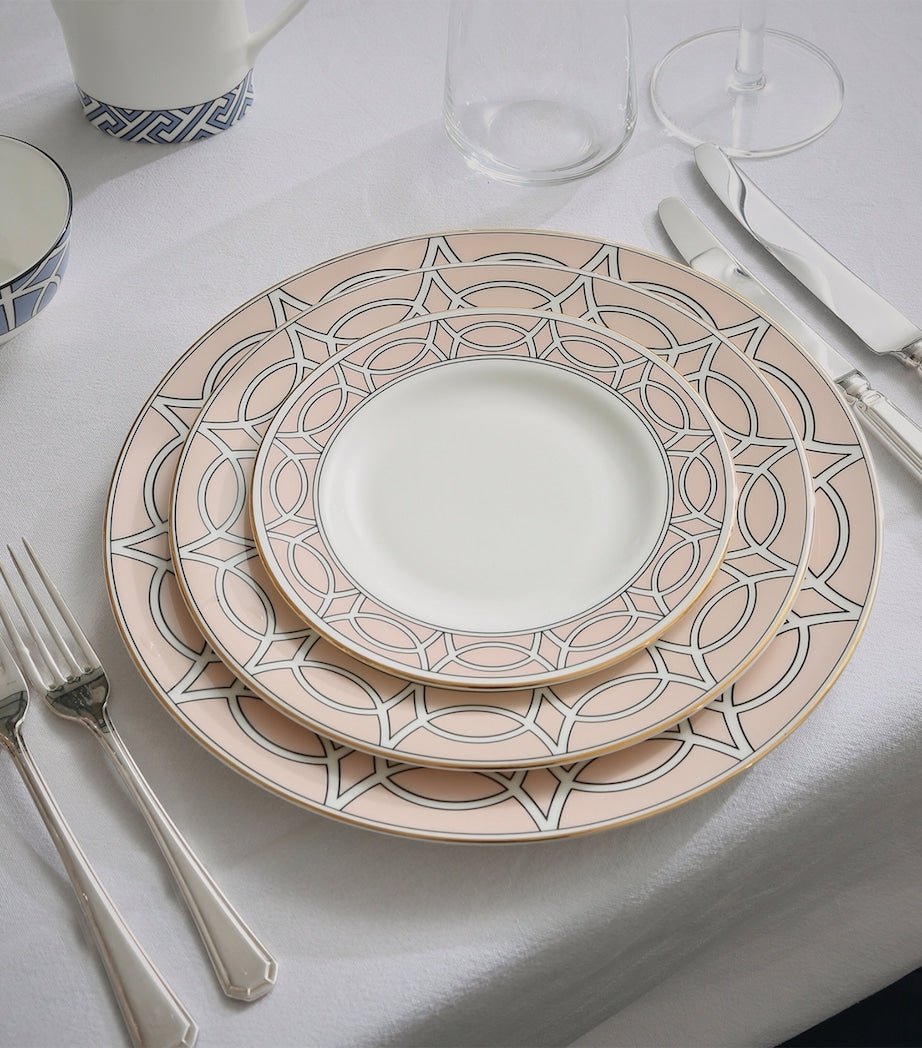 O.W. London Loop dessert plates 21cm, imported from the UK