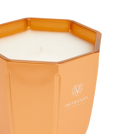 Harrods Bougie parfumée Oud Nobile dans un récipient en verre, 200g - Acheter en ligne sur McGrocer