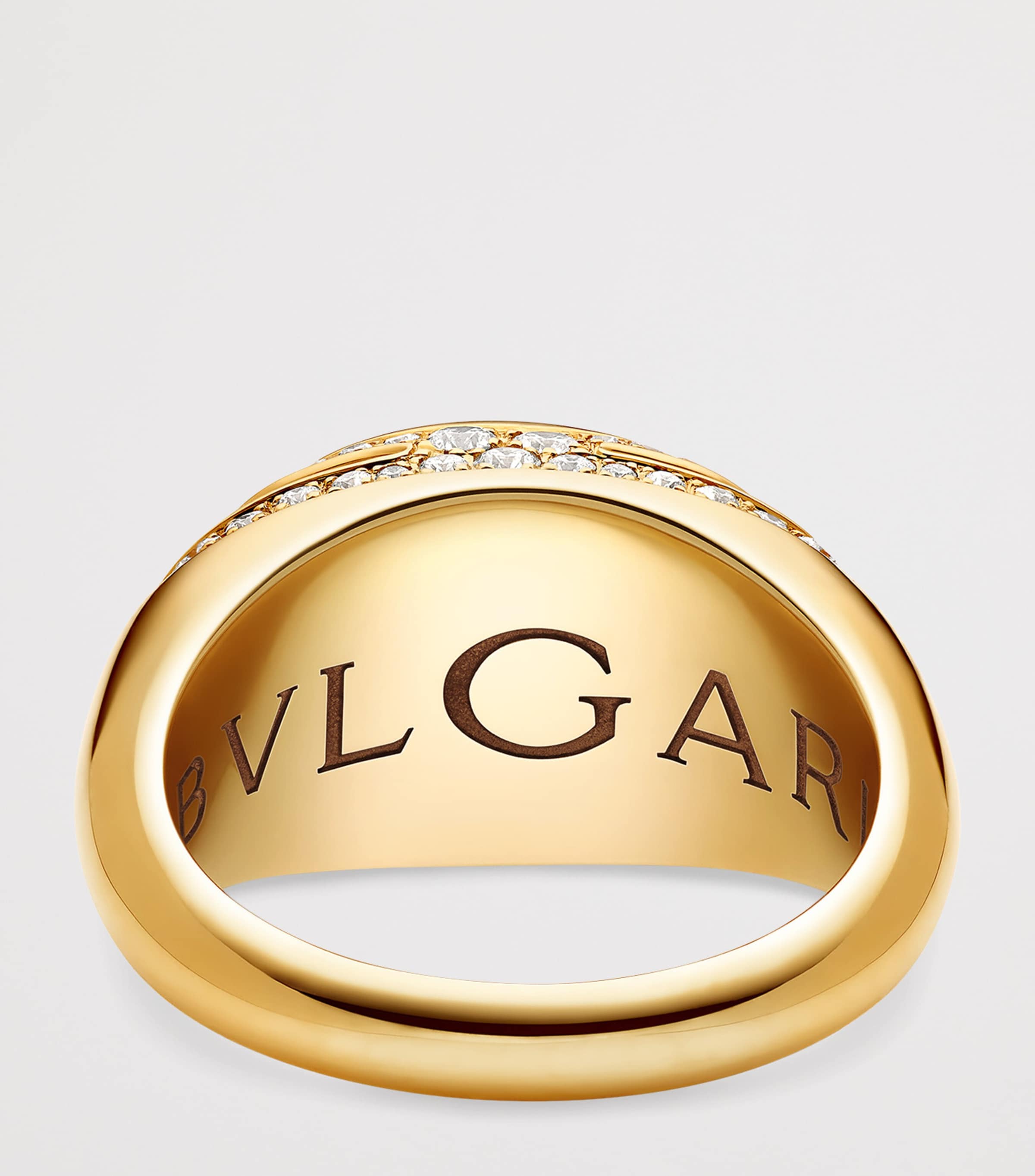 Bvlgari cocktail ring with blue topaz and diamonds (British brand)