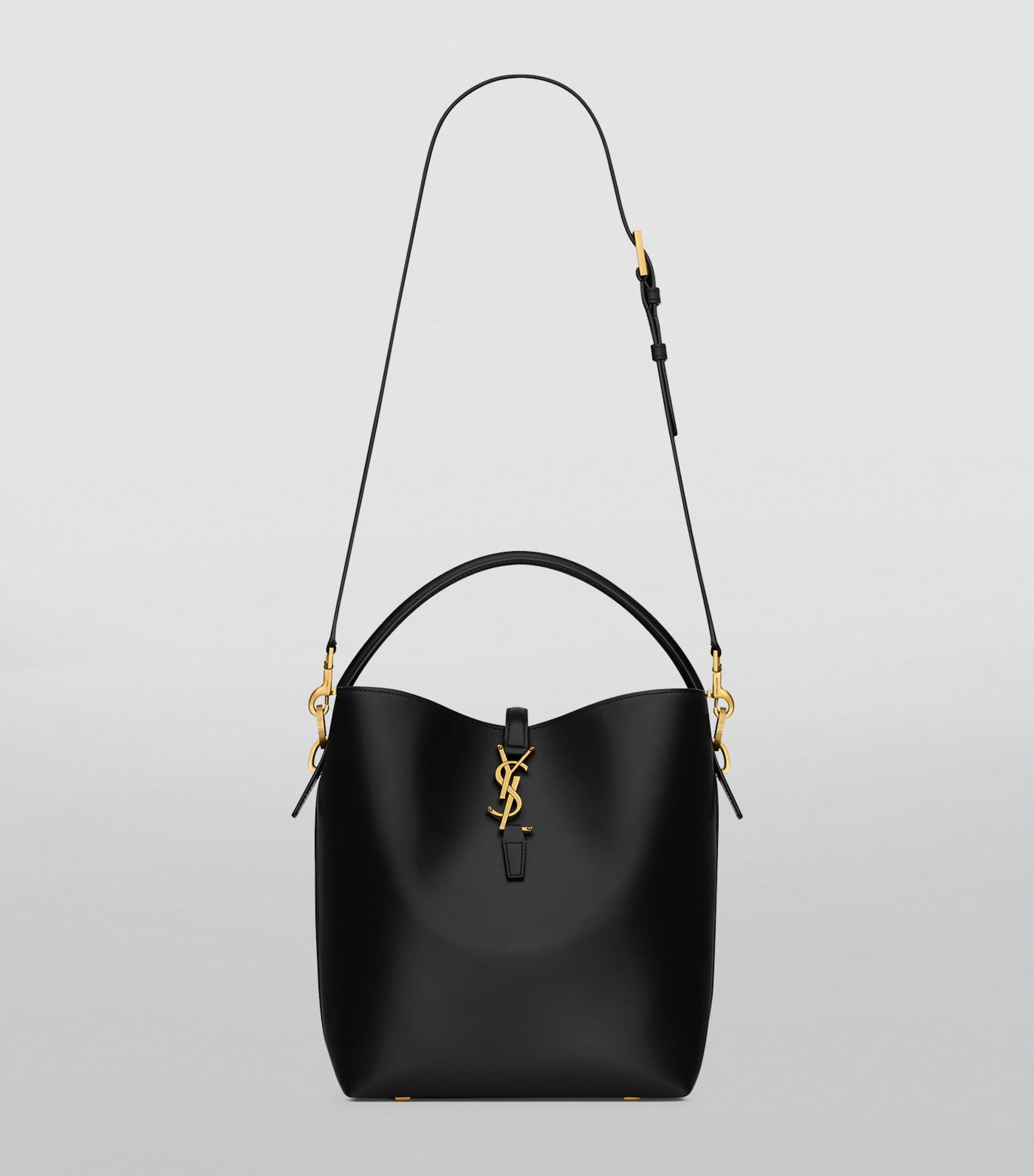 Saint Laurent Le 37 bucket bag in smooth leather - British product