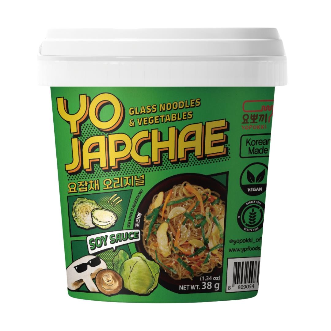 Young Poong glass noodle and vegetables cup soy sauce flavour, UK version