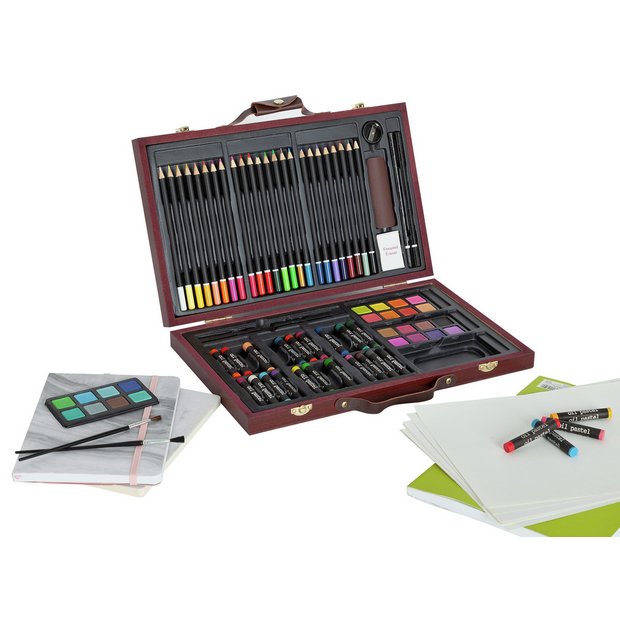 YXSH 82 piece art set in wooden case, imported from the UK