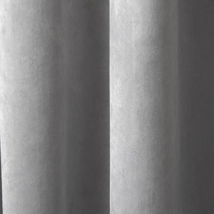 Laurence Llewelyn-Bowen Montrose blackout eyelet curtains silver 117x137cm - British product