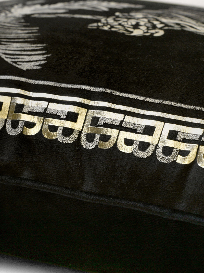 Laurence Llewelyn-Bowen Black Tiger Samt Luxuskissen, UK-Version