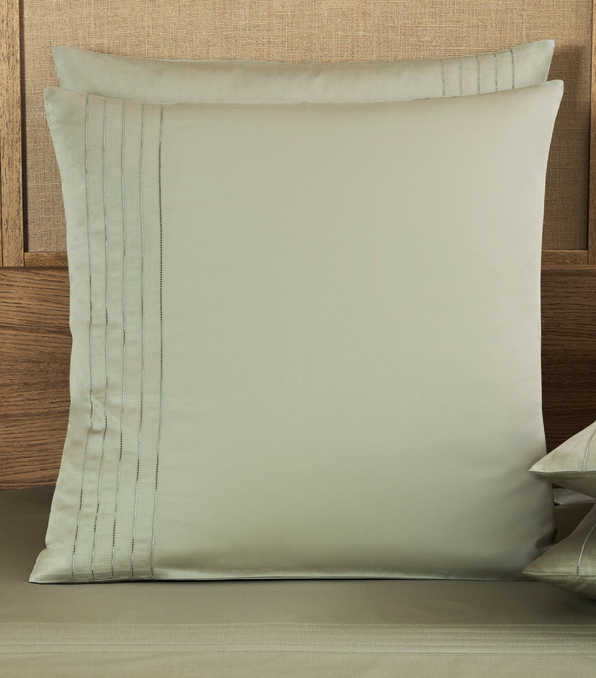 Frette Cotton Lush Ajour Square pillowcase set 65cm x 65cm - British product