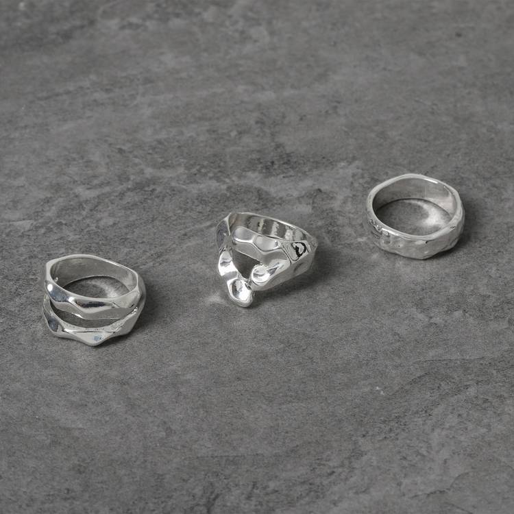 Freedom silver-tone molten ring pack medium (British brand)