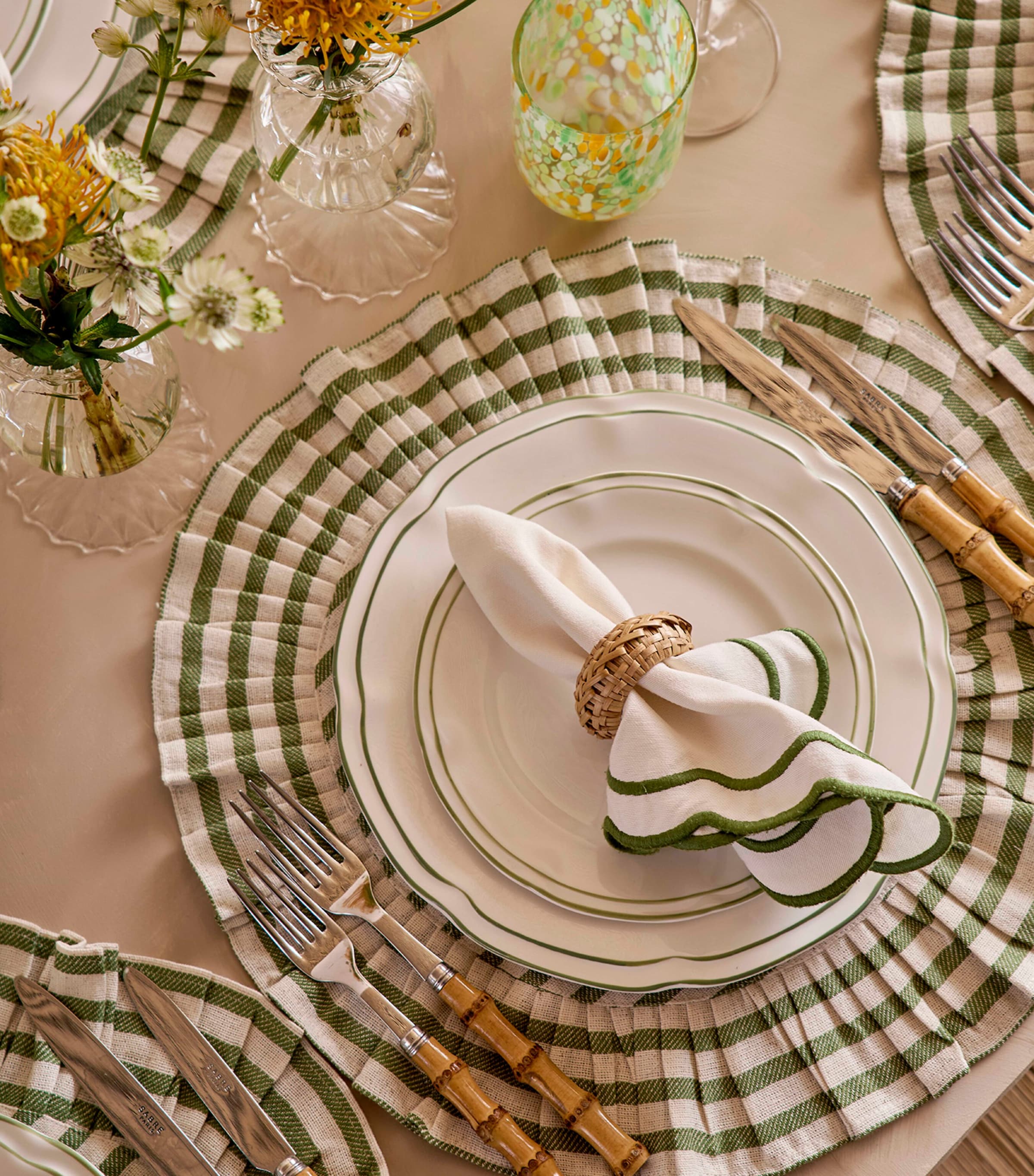 Maison Margaux wicker napkin rings 5cm, imported from the UK