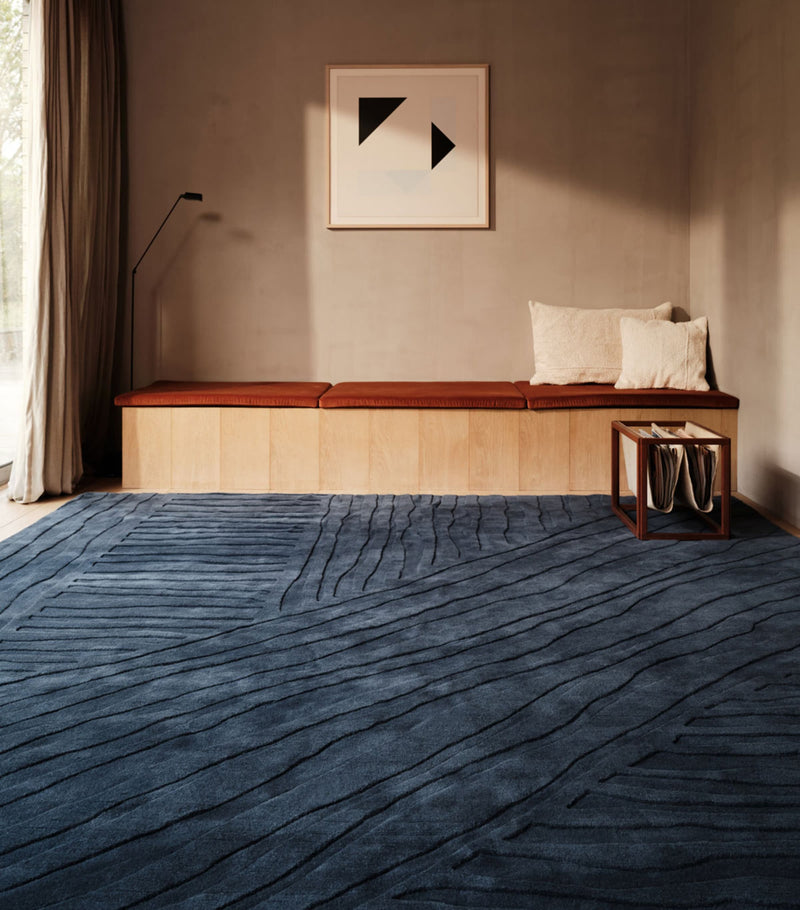 The Rug Company Ariso Midnight rug 2.74m x 1.83m - British product