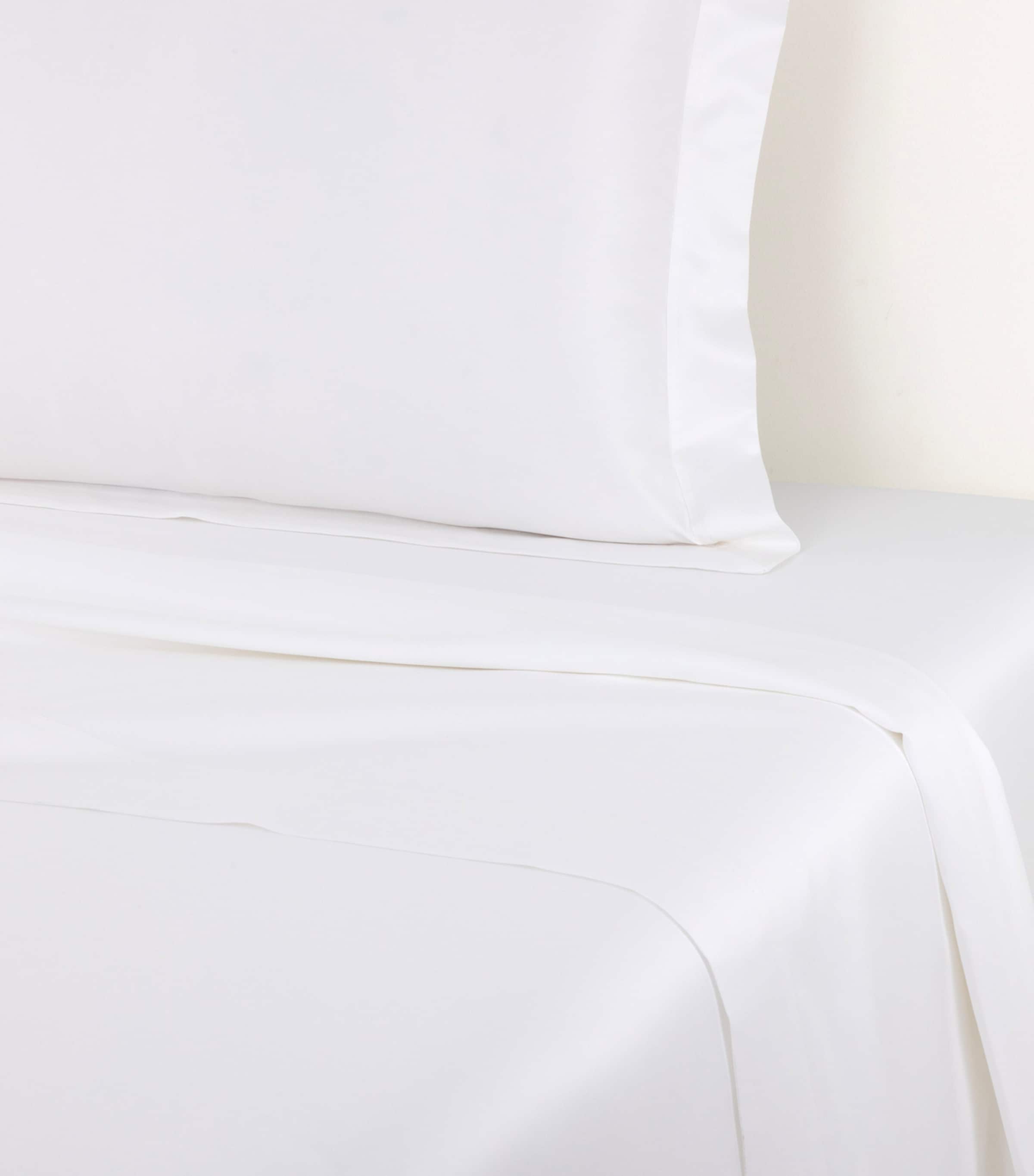 Yves Delorme Couture Egyptian Cotton Emperor flat sheet 300cm x 320cm (British brand)