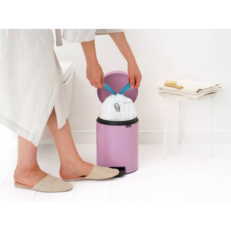 Brabantia pedal bin lilac pink 5 litre, imported from the UK