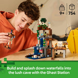 LEGO building toy Minecraft Ghast Station 754 pieces - British product