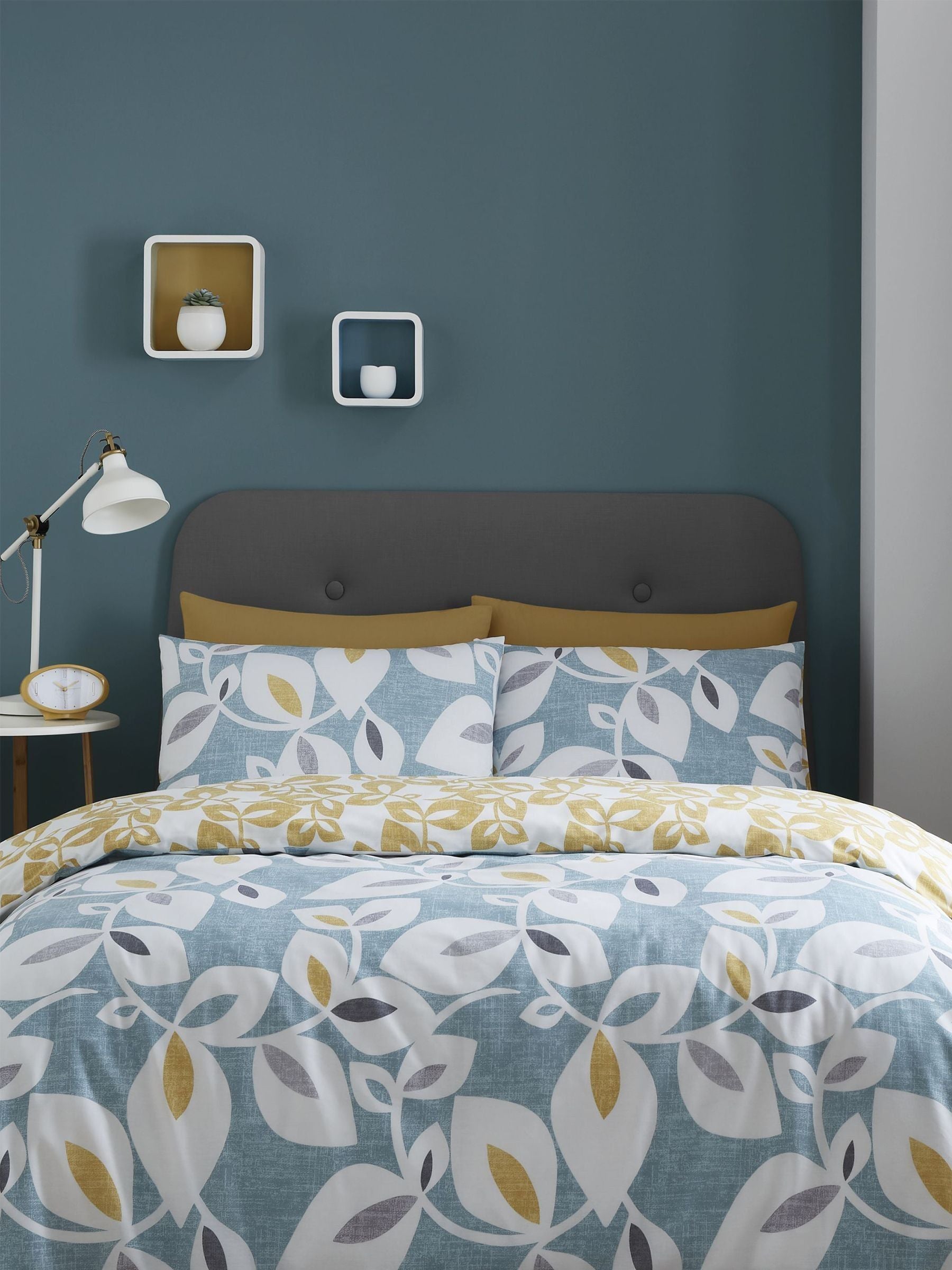 Catherine Lansfield Teal Blue Inga Leaf Duvet Cover and Pillowcase Set