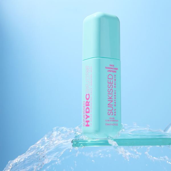 Sunkissed Hydroglow face tanning mist 125ml, imported from the UK