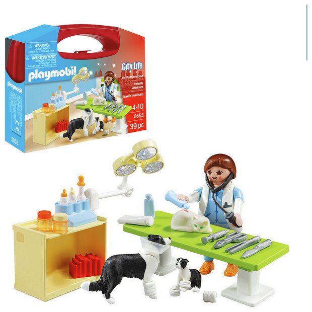Playmobil City Life vet carry case with animals, UK version