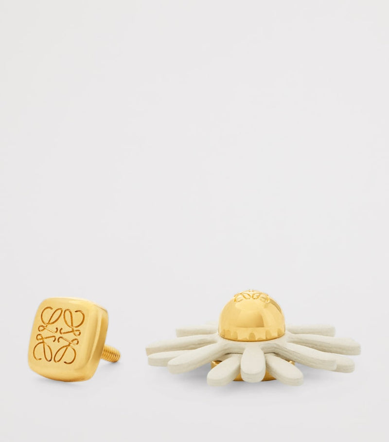 LOEWE leather-trim flower pin H1cm W2.5cm, imported from the UK