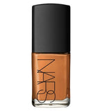 NARS Sheer Glow Foundation GOODS Boots MD3.3 Caracas  