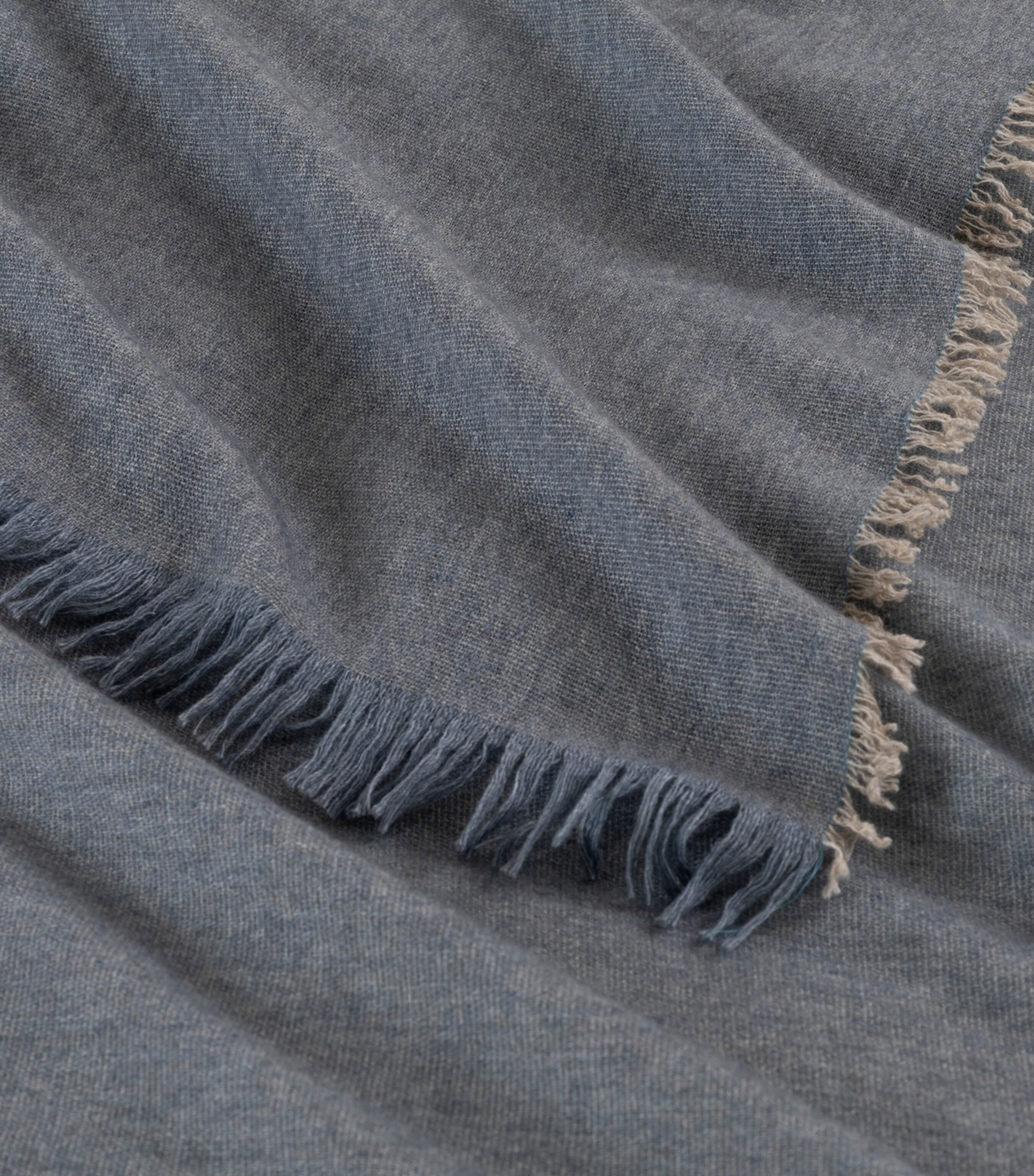 Frette Lightness wool-blend blanket 250cm x 260cm (British brand)