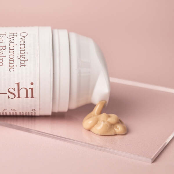 He-Shi Overnight Hyaluronic Tan Balm Light 50ml, imported from the UK