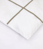 Yves Delorme Athena Super King duvet cover, UK version