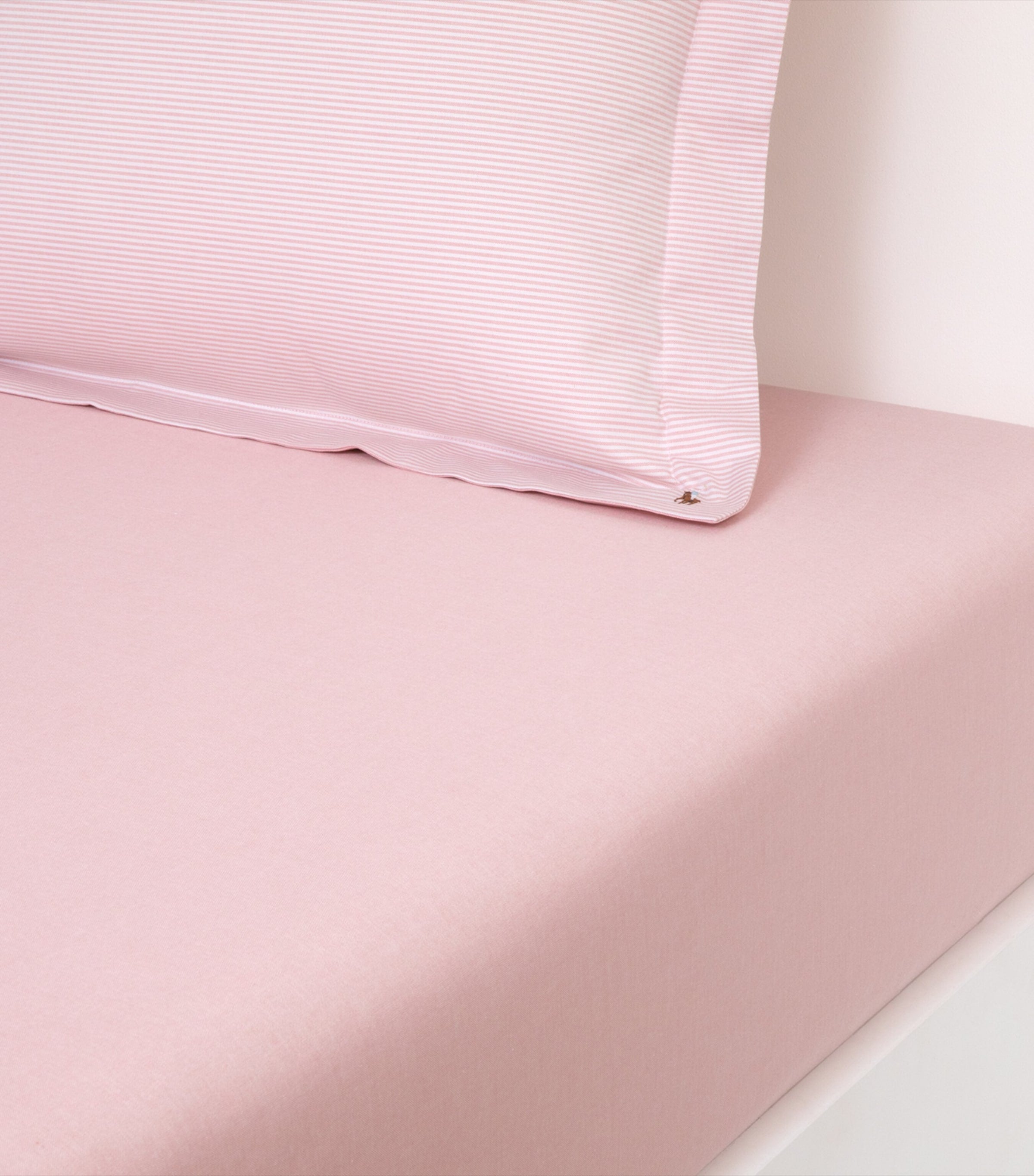 Ralph Lauren Oxford fitted sheet 180cm x 200cm, imported from the UK