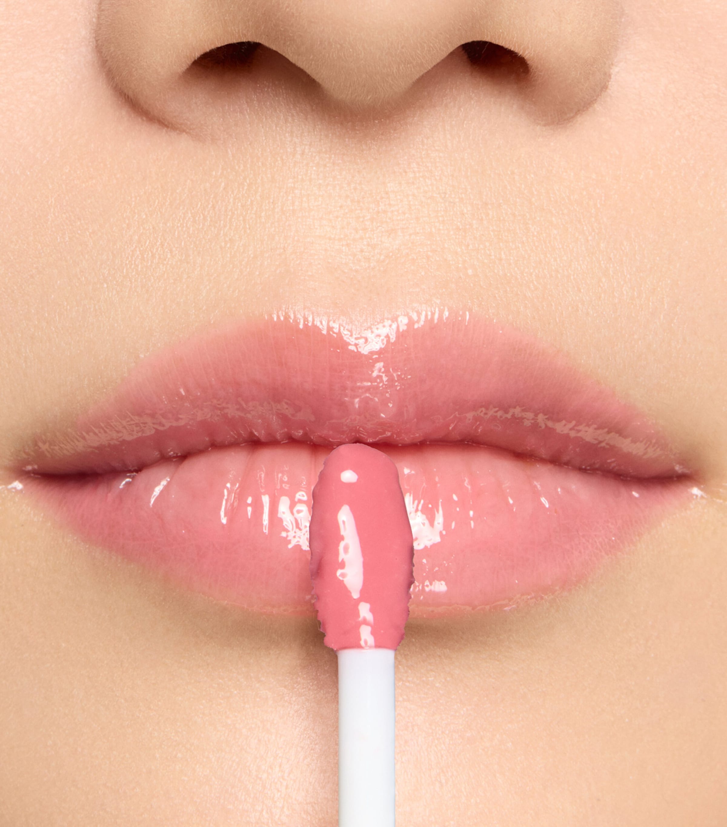 Suqqu Treatment Wrapping Lip Balm, imported from the UK