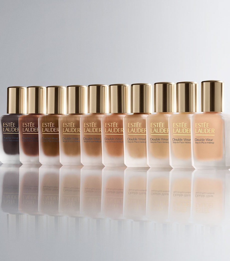 Estée Lauder Double Wear Matte Foundation SPF 10 - British product