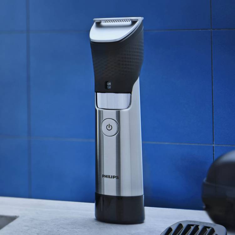 Philips Series 9000 Prestige beard trimmer, UK version