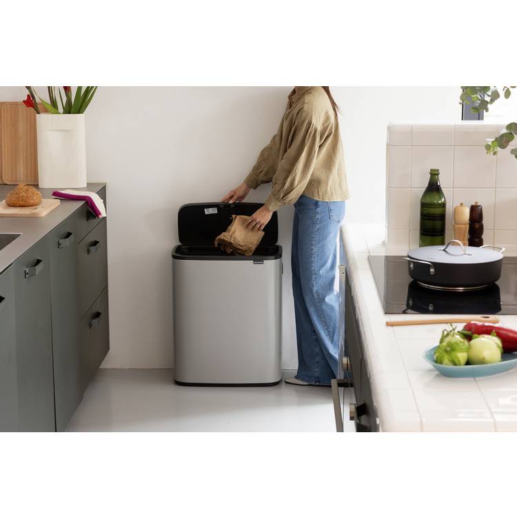Brabantia touch bin soft grey 60 litre, imported from the UK
