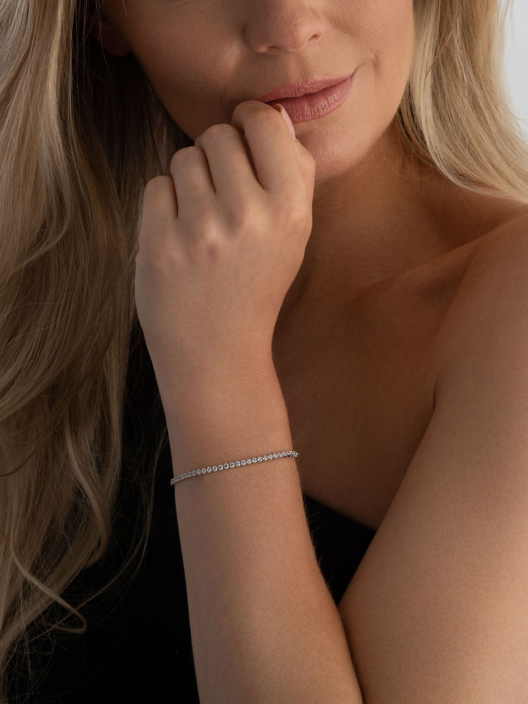Sterling silver cubic zirconia tennis bracelet 18cm (British brand)