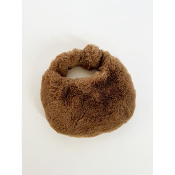SVNX faux fur grab bag in brown - British product