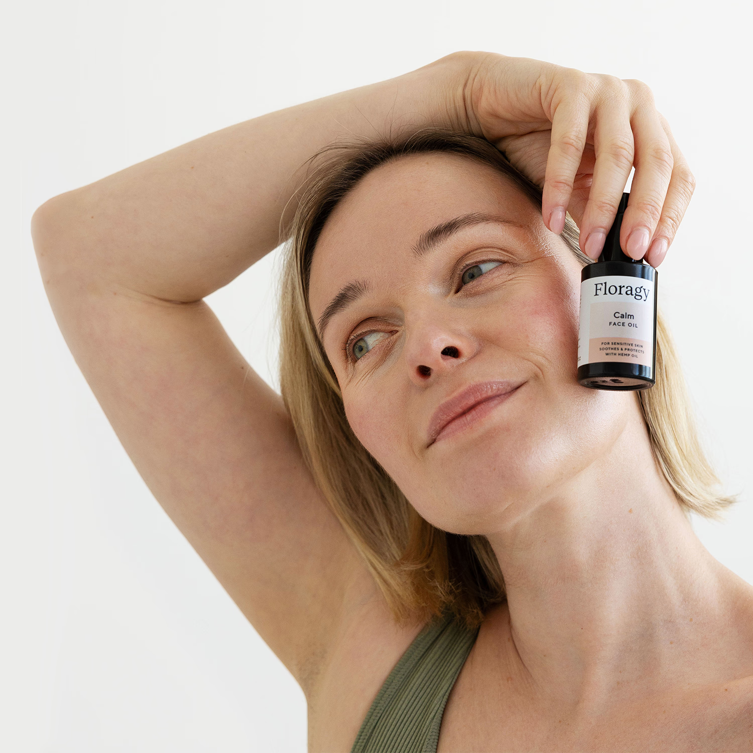Calm Face Oil soothing face oil with hemp oil (British brand)