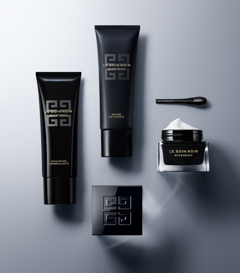 Givenchy Le Soin Noir Oil-In-Gel make-up remover 125ml - British product
