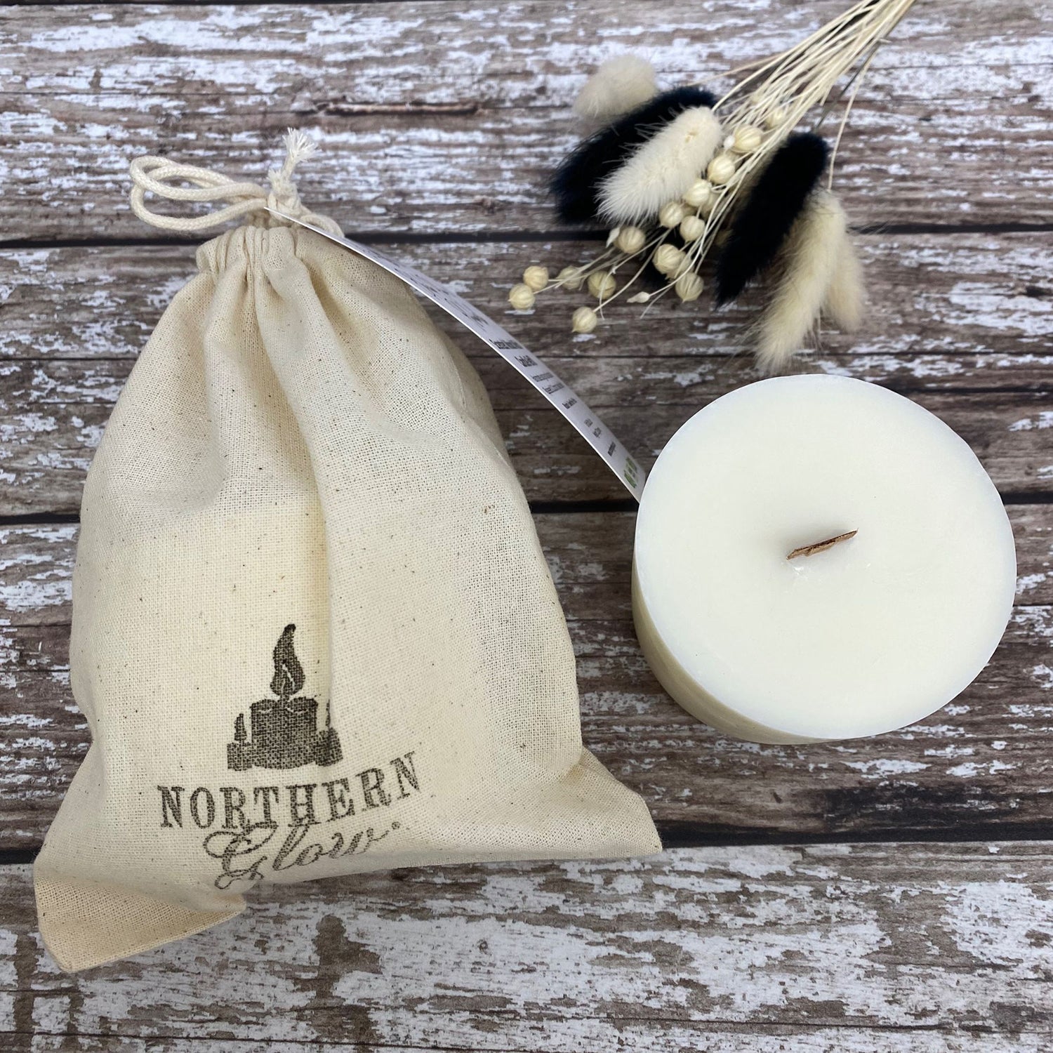 Scented candle refill for reusable jars, UK version
