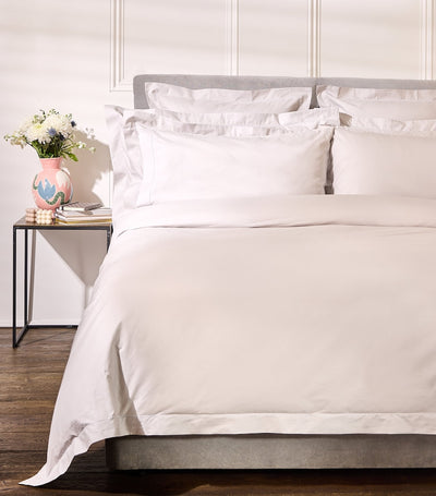 Harrods Harrods of London Chester Super King Duvet Cover Set 260cm x 220cm- Buy online at McGrocer