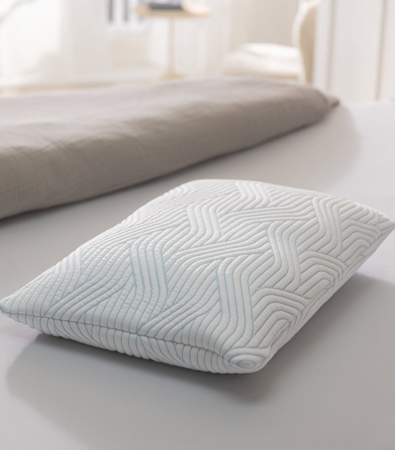 Tempur soft SmartCool pillow 50cm x 74cm (British brand)