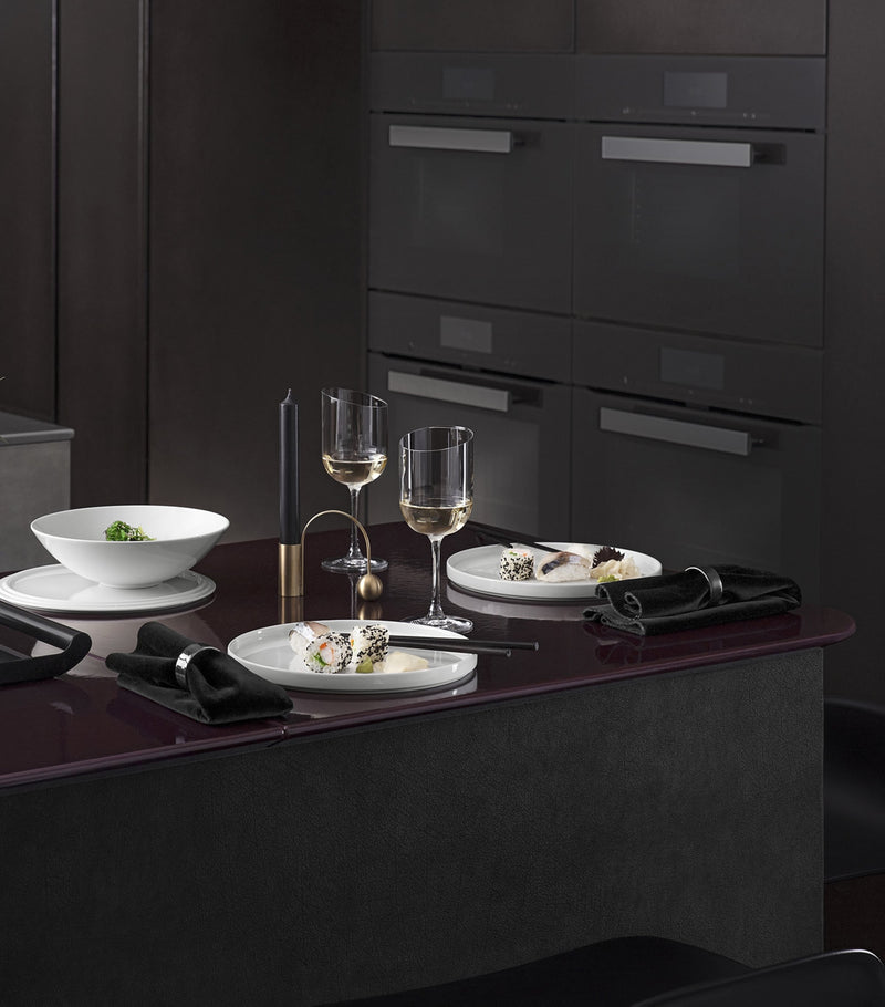 Villeroy & Boch Iconic La Boule porcelain set (British brand)