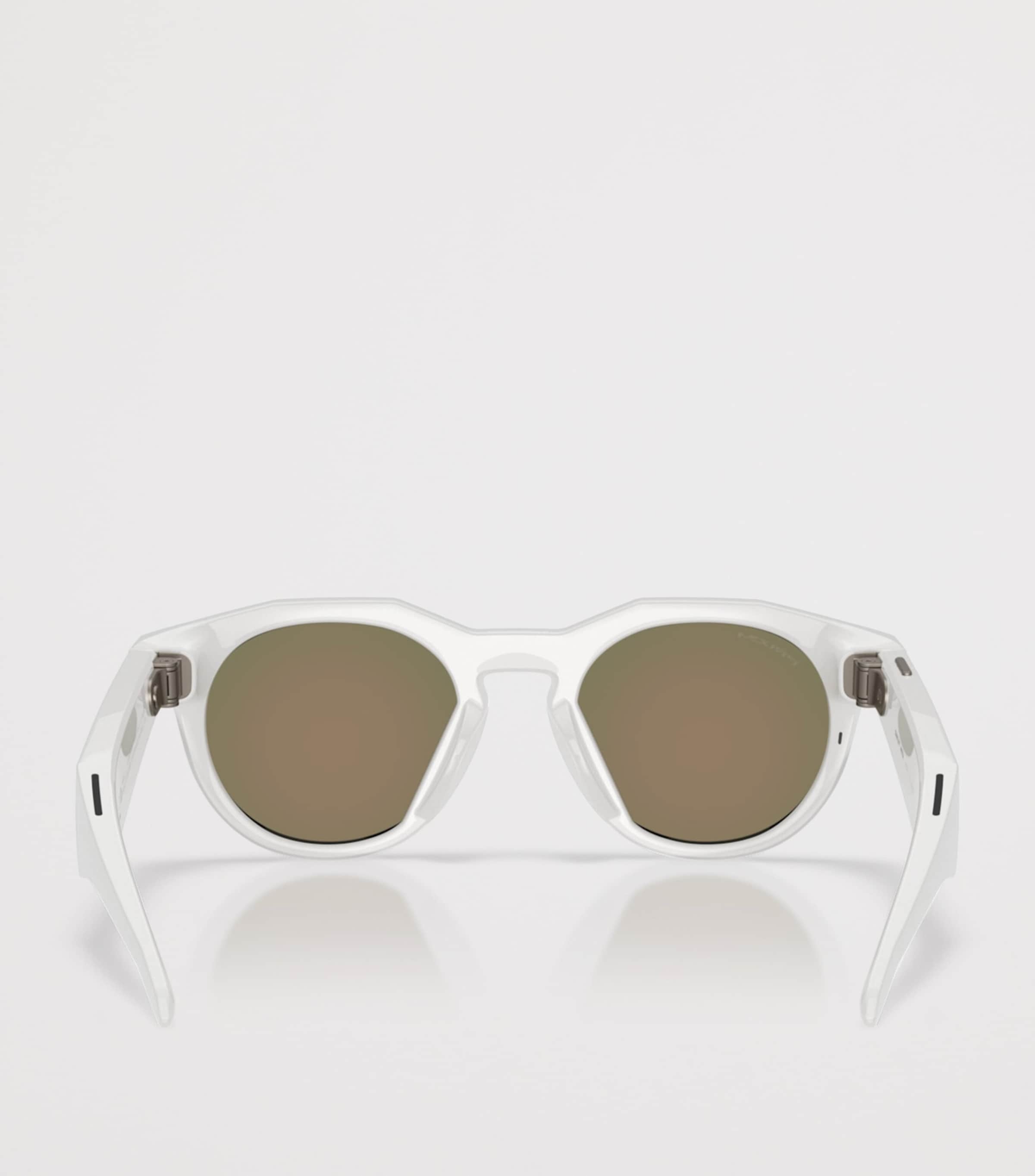 Oakley Meta HSTN sunglasses smart eyewear (British brand)
