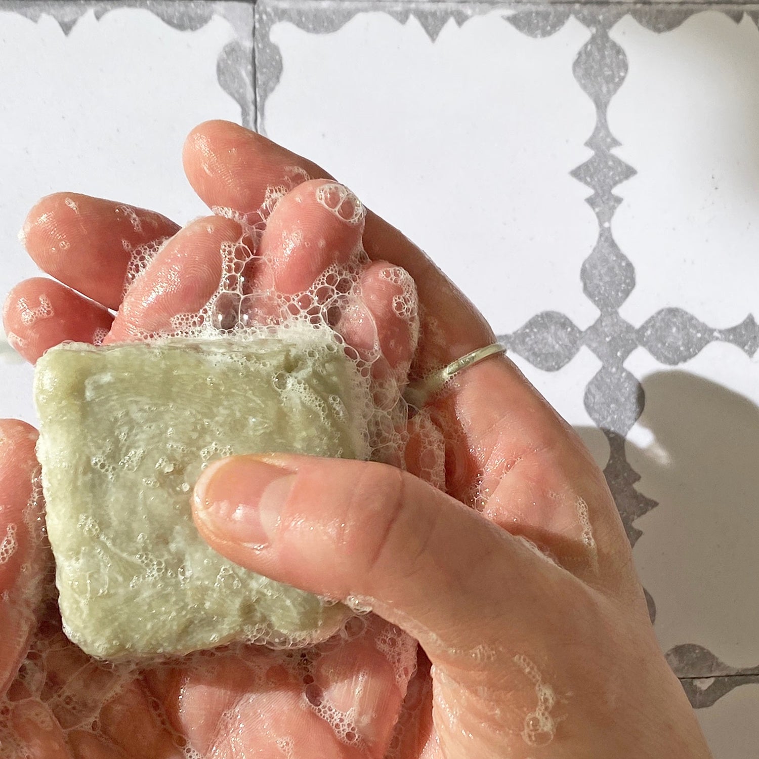 Hairy Jayne shampoo bar - British product