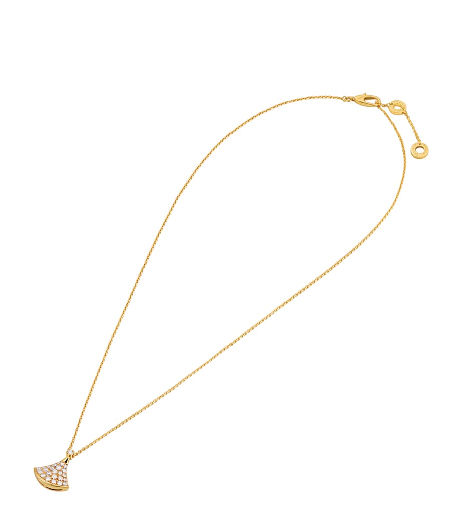 Bvlgari Divas Dream necklace 18kt gold diamonds (British brand)