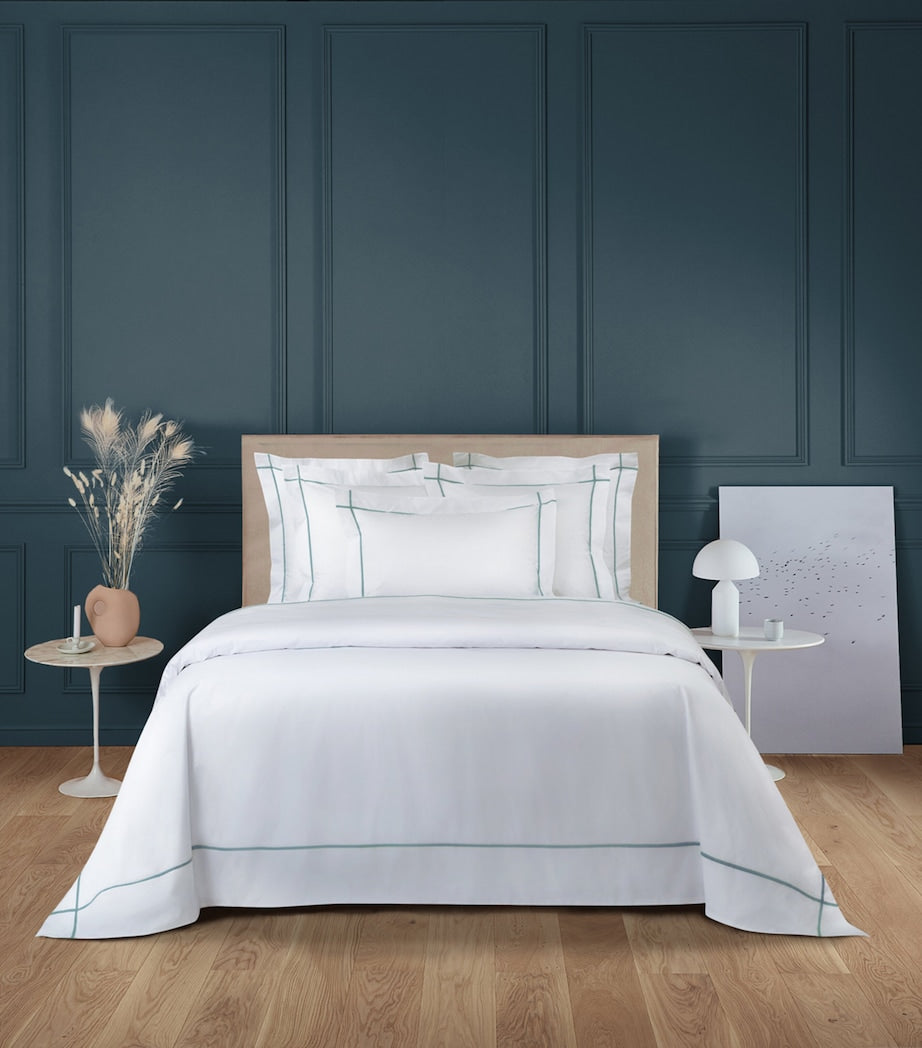 Yves Delorme Athena King Oxford pillowcase 50cm x 90cm (British brand)