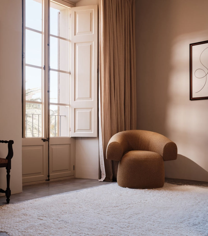The Rug Company Wool Wanderer rug 2.74m x 1.83m (British brand)