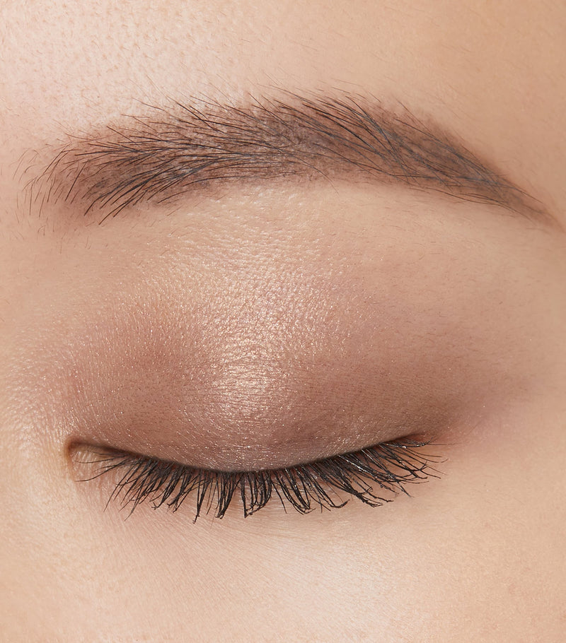 Clé de Peau Beauté eyeshadow - British product