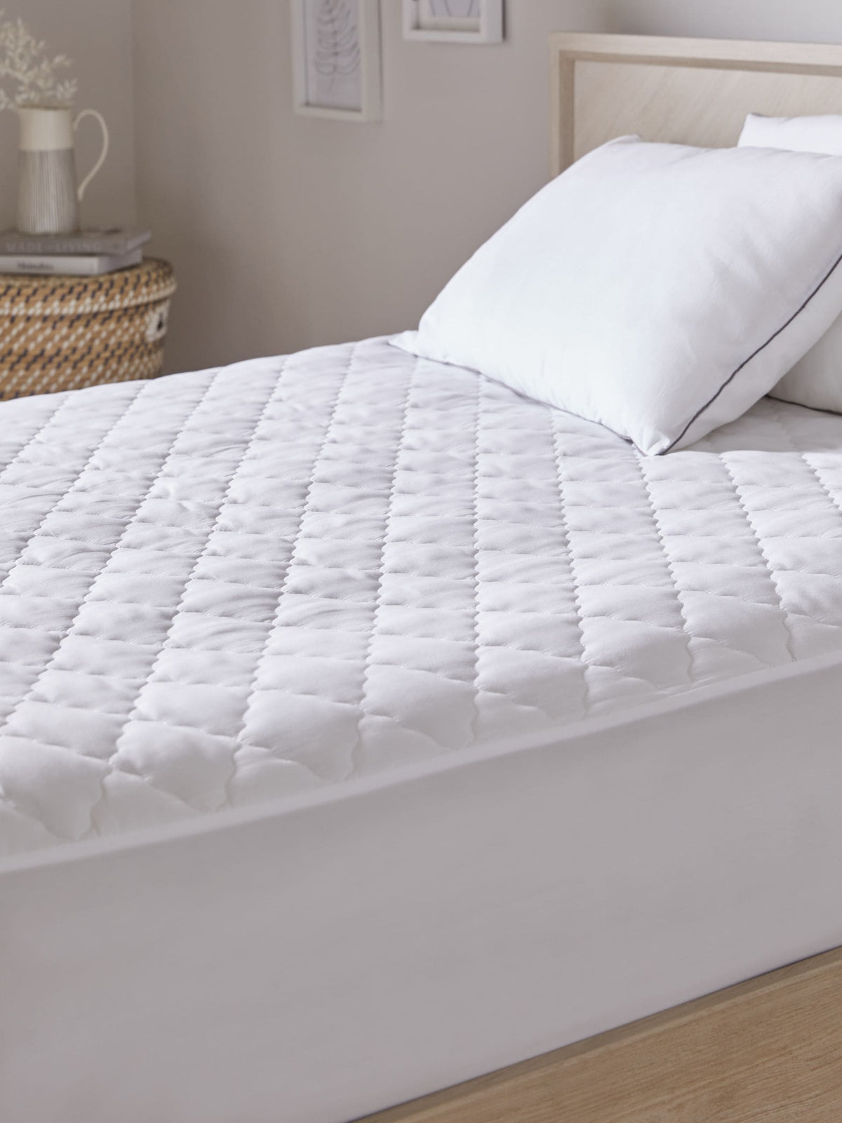 Sleep In Silk Matratzenschoner (britische Marke)