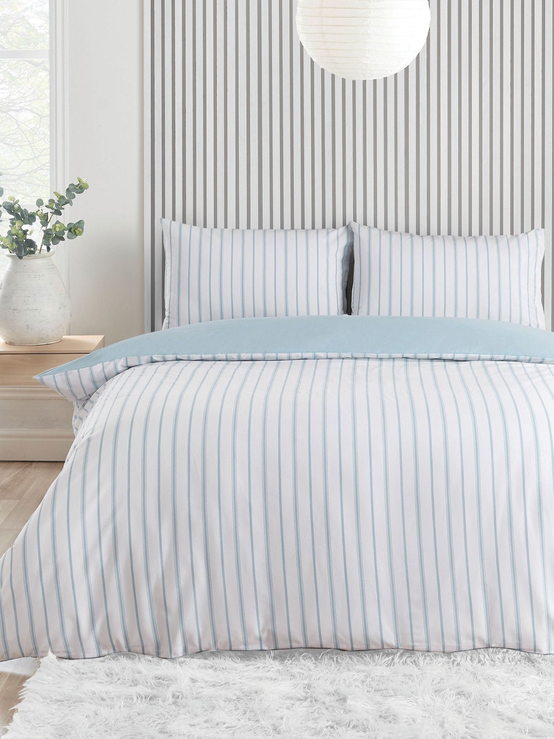 Catherine Lansfield Blue Meadowsweet floral reversible duvet cover set - British product