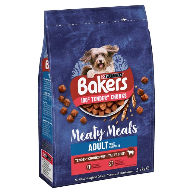 Bakers Meaty Meals Beef Dry Dog Food   2.7kg GOODS M&S   