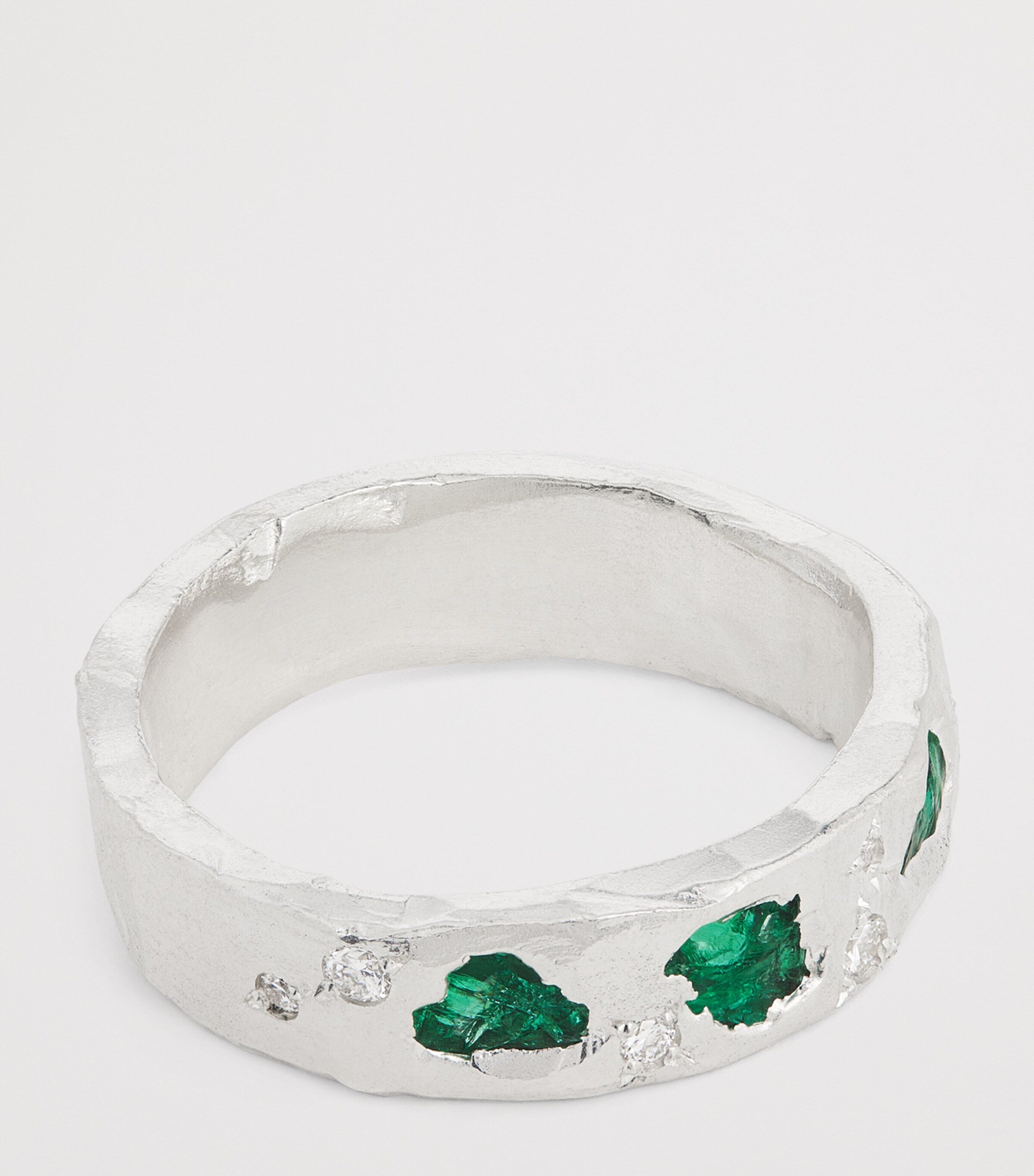 THE OUZE sterling silver and emerald scatter ring (British brand)