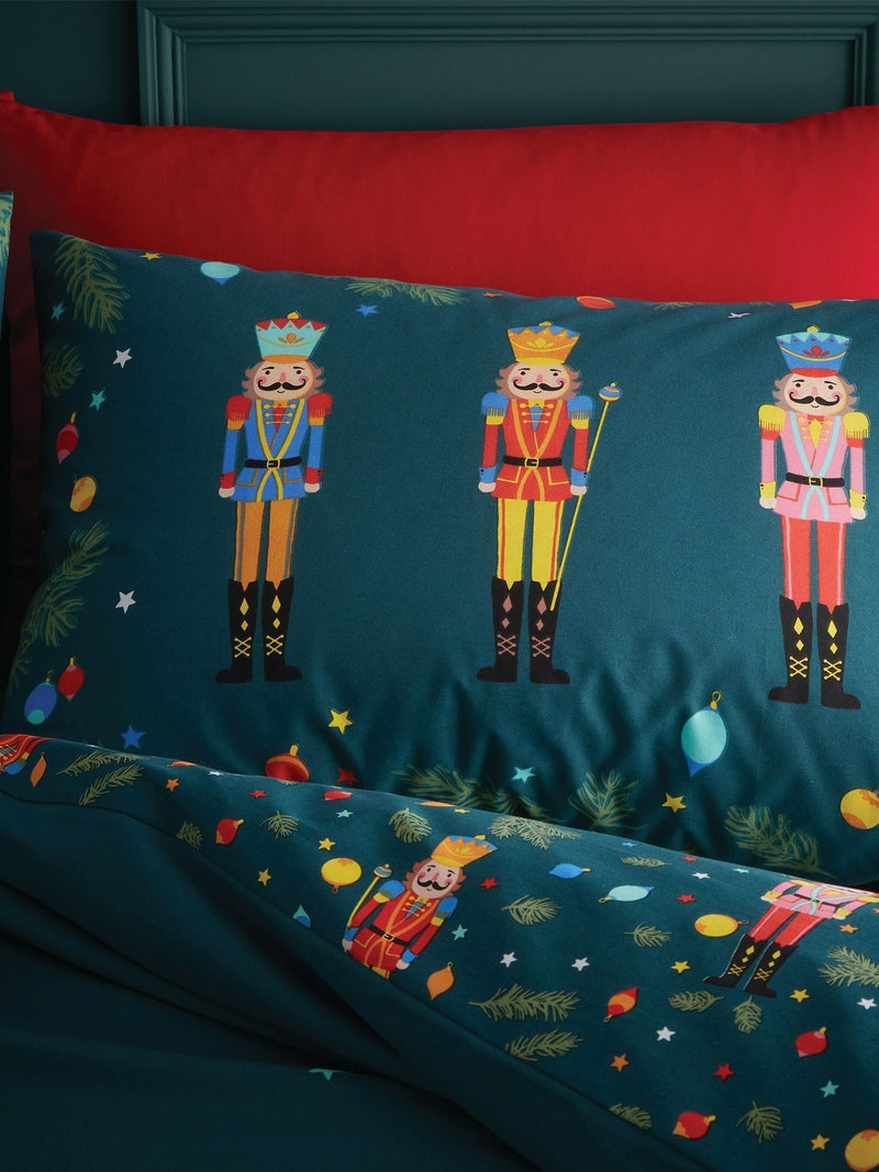Catherine Lansfield Green Christmas Nutcracker Reversible Duvet Cover Set - British product